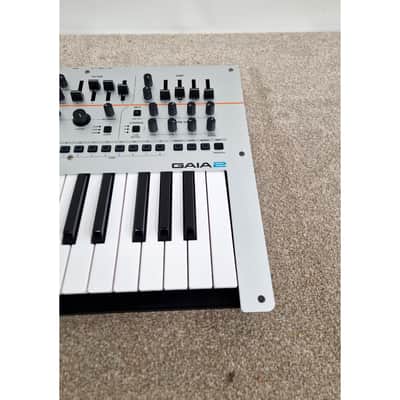 Roland Gaia 2 - Synthesizer Keyboards - Excellent w/ Power Supply image 2