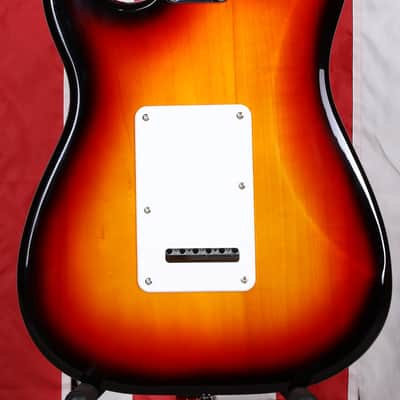 Squier Affinity Stratocaster Junior HSS - 3-Color Sunburst image 5