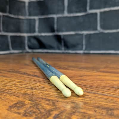 Blue Hollow Aluminum Vintage Drumsticks – Nylon Shoulder & Tip – Lightweight Metal Sticks – Fast Rebound & Bright Articulation image 3