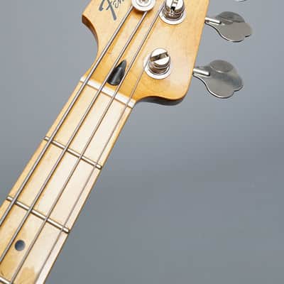 Fender Pawn Shop Reverse Jaguar Bass 2012 - Candy Apple Red image 9