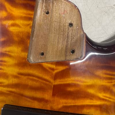 Ibanez Gr105eqm 1P-02 bass body with hardware - 2 tone burst image 3