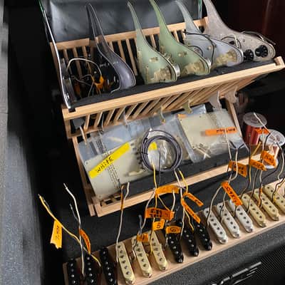 Stratocaster VINTAGE Hand wound 1982 AVRI single coil pickups in loaded 5-way pickguard image 20