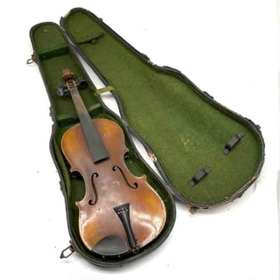 Unknown Model Early 1900s German Violin w/Case - 1/2 Size Used image 1