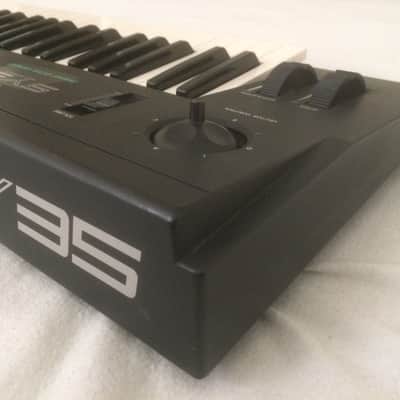 Yamaha SY35 Digital Vector Synthesizer image 11