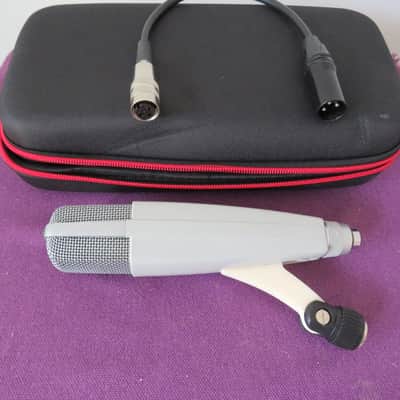 Sennheiser MD 421-N Cardioid Dynamic Microphone image 2