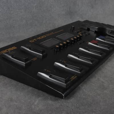 Boss GT-100 Multi FX Processor - 2nd Hand image 3