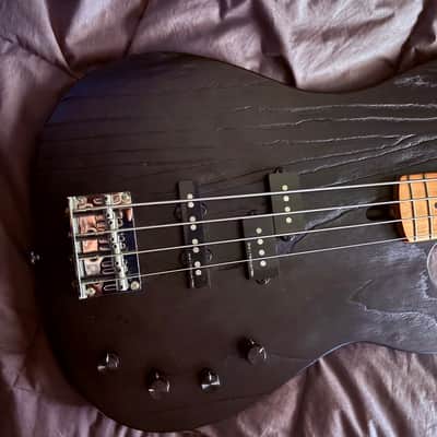 Sire By Marcus Miller P6 4 STRING Black image 3
