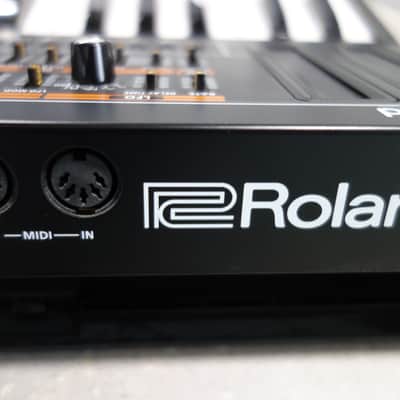 Roland JP-08 Boutique Series Synthesizer Module with K-25m Keyboard 2015 - Present - Black image 5