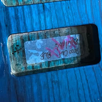 G&L CLF Research L-2000 bass body 4-string USA Blueburst ash image 2