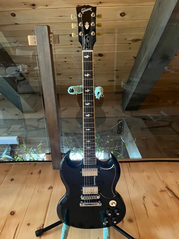 Gibson Gibson SG Angus Young Signature 2010 - Ebony (noir brillant)