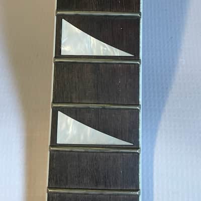 2020's Jackson JS32T Series Bound Pointy Guitar Neck Standard Nut 24 Fret Sharkfin image 14