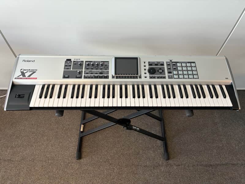 Roland Fantom-X7 76-Key Keyboard Workstation | Reverb