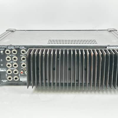 Samson SD8 8-Channel Stereo Powered Mixer with DSP image 4