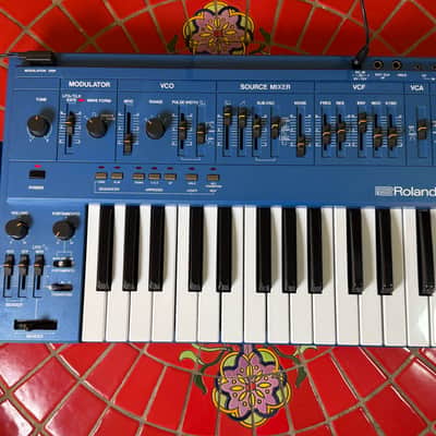 Roland SH-101 Legendary Analog Mono Synth 1982 BLUE!!! With MGS1 Mod Grip image 2
