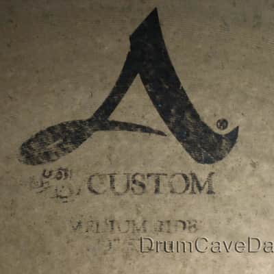 20" ZILDJIAN A CUSTOM MEDIUM RIDE CYMBAL, 2722 grams, GOOD to GREAT CONDITION! image 3