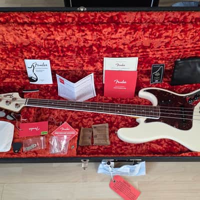 Fender American Vintage II 1966 Jazz Bass BRAND NEW 60s Olympic White Nitro Finish USA 1960's Custom Reissue 4 String CASE QUEEN NOS image 1
