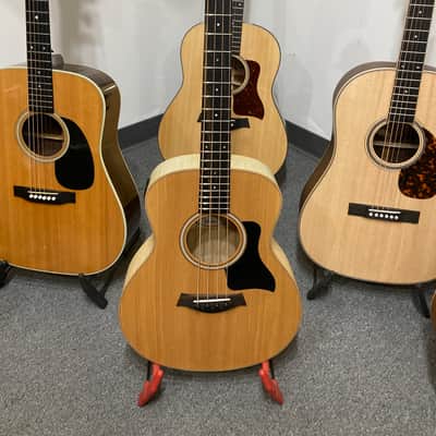 Taylor GS Mini-e Maple Electro-Acoustic Bass image 1