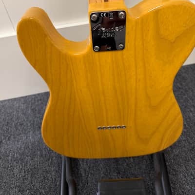 Fender American Professional Telecaster with Maple Fretboard 2017 - 2019 Butterscotch Blonde image 4