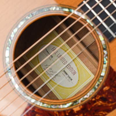 Taylor 714ce-LTD Koa Fall Edition 2008 image 11