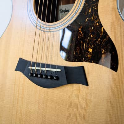 Taylor 214ce-K - Present - Natural image 8