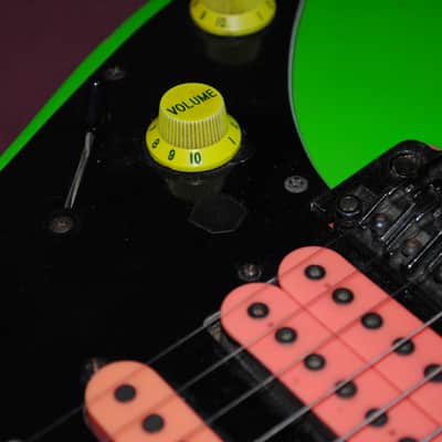 Ibanez JEM777-LG Steve Vai Signature with Edge Tremolo 1987 - 1988 - Loch Ness Green image 9