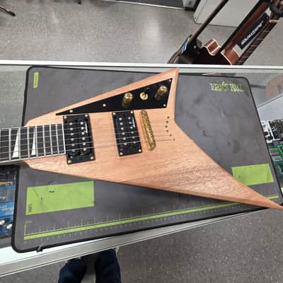 Jackson JS Series FSR JS32T Rhoads with Amaranth Fretboard 2019 - Present - Natural Oil image 2