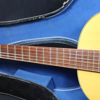A Crestwood Solid Wood Classical Guitar in it's Original Case with Rosewood Back & Sides Solid Wood   12 G image 4