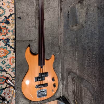 Yamaha BB2000 Fretless Natural 1984 - Ships from USA image 17
