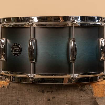 Gretsch Renown 6.5x14 Satin Antique Blue Burst Snare Drum image 2