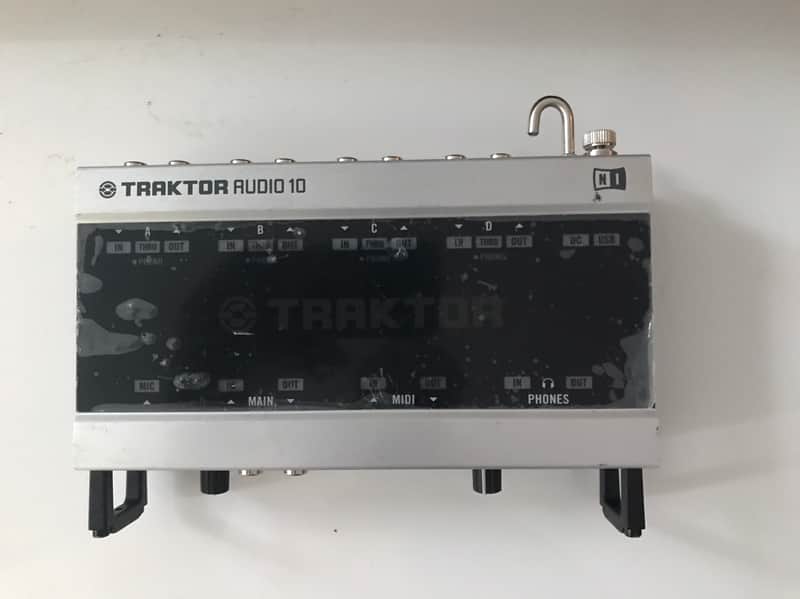 Native Instruments Traktor Audio 10 image 1