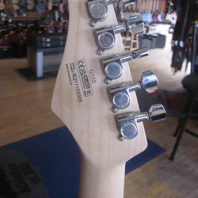 Cort G Series G110 Double Cutaway Electric Guitar Open Pore Sunburst Bild 6