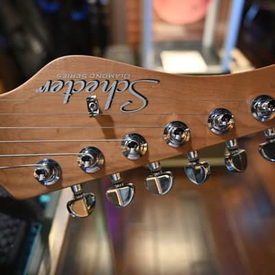 Schecter Nick Johnston Traditional SSS LH Atomic Coral #2706 image 3