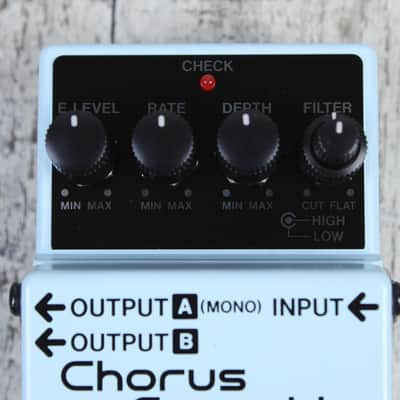 Boss CE-5 Stereo Chorus Ensemble Pedal Electric Guitar Chorus Effects Pedal image 3