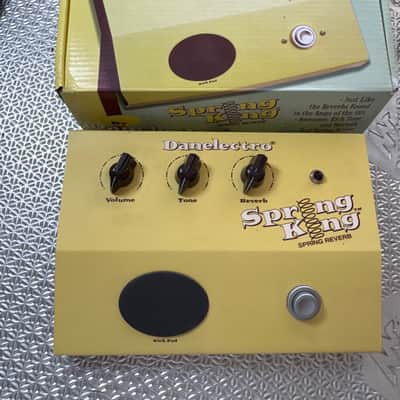 Danelectro Spring King Reverb 2000s - Yellow image 1