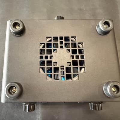 THD Hot Plate Guitar Amplifier Power Attenuator - 16 Ohm 2010s - Blue image 6