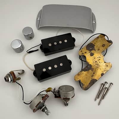 Fender 1984-87 MIJ E-Series Precision Bass with Case image 25