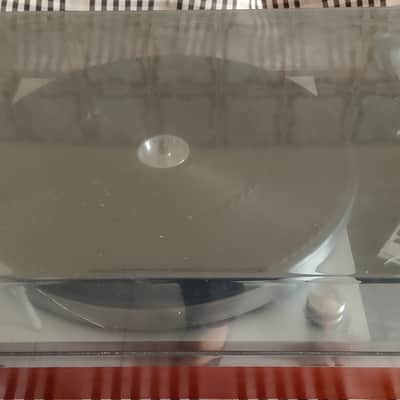 Thorens TD150 turntable image 2