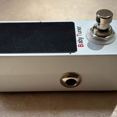 Mooer Baby Tuner 2026 - White image 3