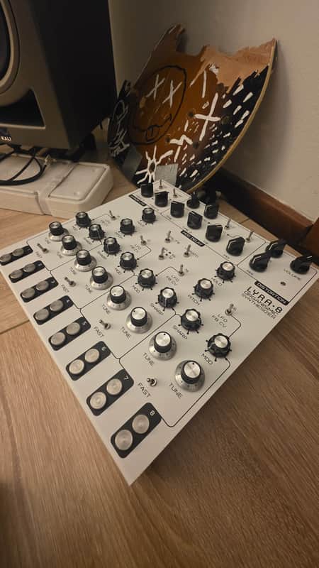 Soma Laboratory Lyra-8 Organismic Synthesizer image 1