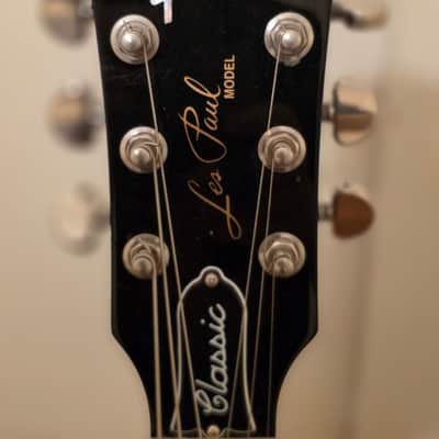 Gibson Les Paul Classic Electric Guitar - Smokehouse Burst, Sweetwater Exclusive image 4