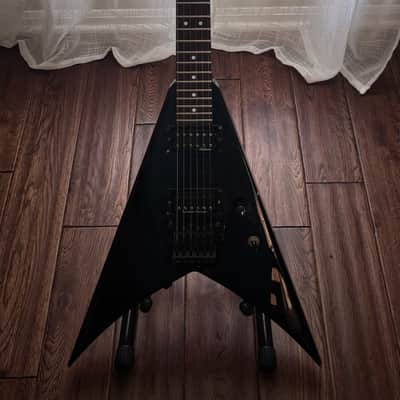 Jackson Professional Series King v standard 1994 - Black image 1