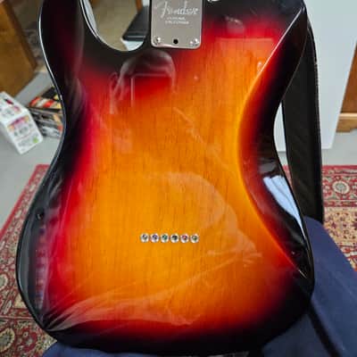 Fender Telecaster American Standard 2008 - Sunburst with tortoise shell pickguard image 6
