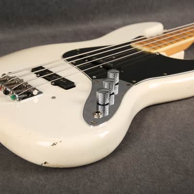 Fender Jazz Bass - 1977 - Refin White - 2nd Hand image 13
