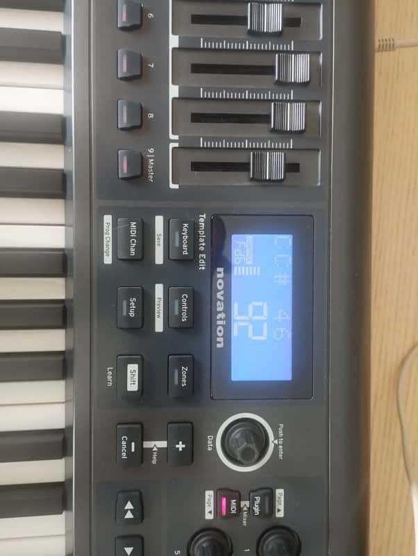 Clavier maître MIDI Novation Impulse 49 – Très bon état + boîte image 1