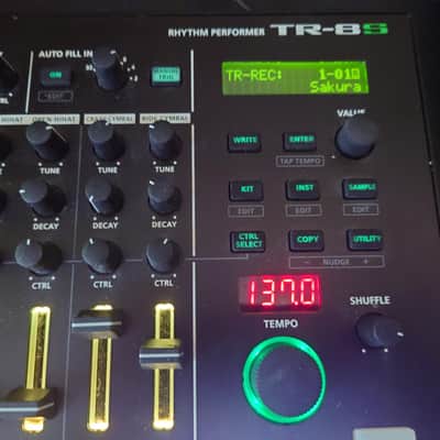 Roland TR-8S AIRA Rhythm Performer drum machine + sample player image 4