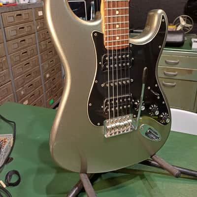Fender Blacktop Stratocaster HSH 2012 - 2014 - Titanium image 2