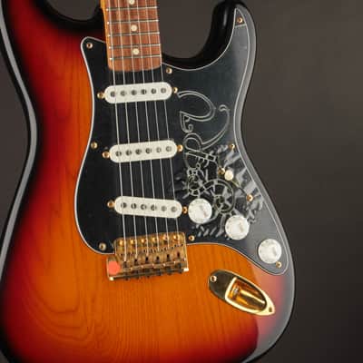 Fender Stevie Ray Vaughan Stratocaster 1993 - Sunburst image 3