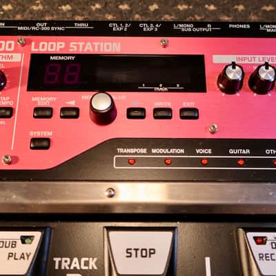 Boss RC-300 Loop Station 2011 - 2021 - Black / Red image 3