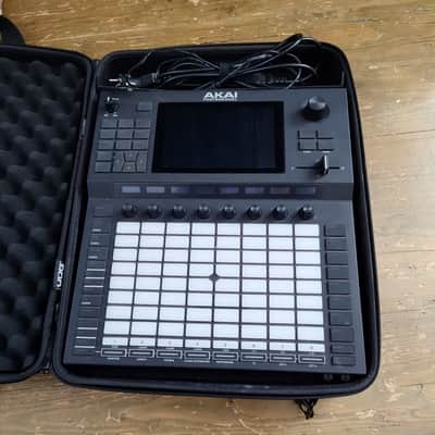 Akai Force Standalone Music Production System image 2