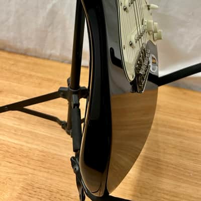 Fender Standard Stratocaster MIM Glossy Black 1995 image 12